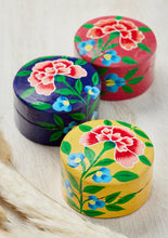 Load image into Gallery viewer, Kashmiri Chrysanthemum Handpainted Trinket Box Small