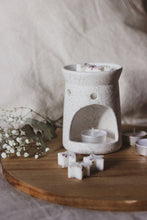 Load image into Gallery viewer, Sweet Peony & Lychee Berry Soy Wax Melts
