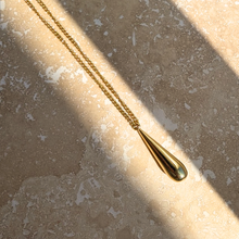 Load image into Gallery viewer, Everyday Gold Droplet Pendant Necklace