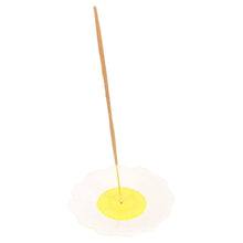 Load image into Gallery viewer, Daisy Ceramic Incense Holder Plate
