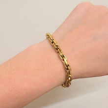 Load image into Gallery viewer, Everyday Box Chain Bracelet
