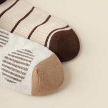Load image into Gallery viewer, Versatile Retro Green Coffee Cotton Socks - Striped &amp; Smiley
