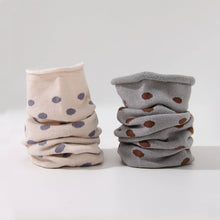 Load image into Gallery viewer, Women's Mulberry Silk Socks - Breathable &amp; Soft, Polka Dot

