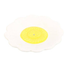 Load image into Gallery viewer, Daisy Ceramic Incense Holder Plate
