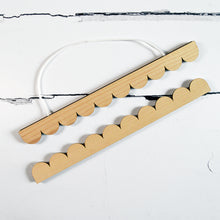 Load image into Gallery viewer, Scalloped Magnetic Picture Hangers
