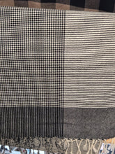 Load image into Gallery viewer, 100% Wool Scarf
