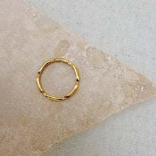 Load image into Gallery viewer, Everyday Gold Scallop Ring
