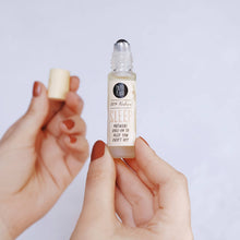 Load image into Gallery viewer, Sleep Natural Pulse Point Roller Oil
