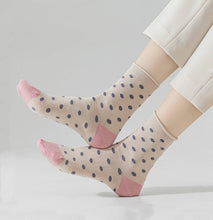 Load image into Gallery viewer, Women's Mulberry Silk Socks - Breathable &amp; Soft, Polka Dot
