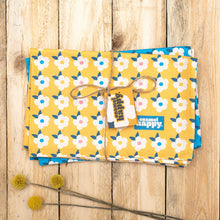 Load image into Gallery viewer, Tea Towel Pair - Yellow &amp; Blue
